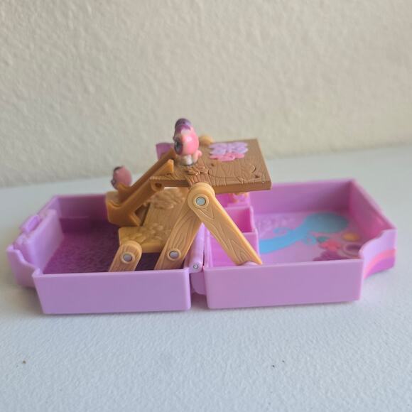 Littlest Pet Shop Teeniest Tiniest Teensies Popping Hamster House + 3 Figures - Picture 2 of 12